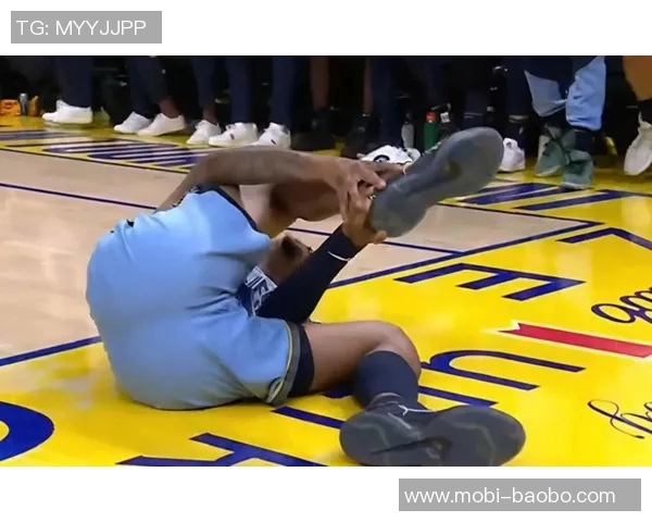 莫兰特讽刺四冠克莱为废物忘记自己26岁时的表现如何