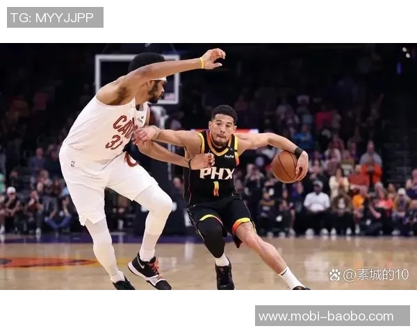 奥特希望吉莱斯皮与阿伦联手搭档布克努力实现球队阵容平衡