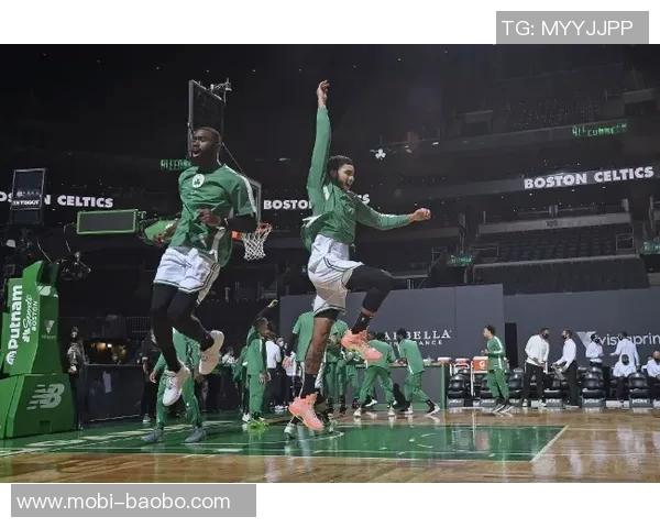 布朗回应质疑称将全力展现绿军篮球风格与实力