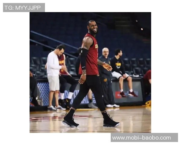 詹姆斯赛前备战全纪录早起拉伸举重冰敷按摩冷水浴午睡六小时到场准备 詹姆斯赛前备战全纪录早起拉伸举重冰敷按摩冷水浴午睡六小时到场准备