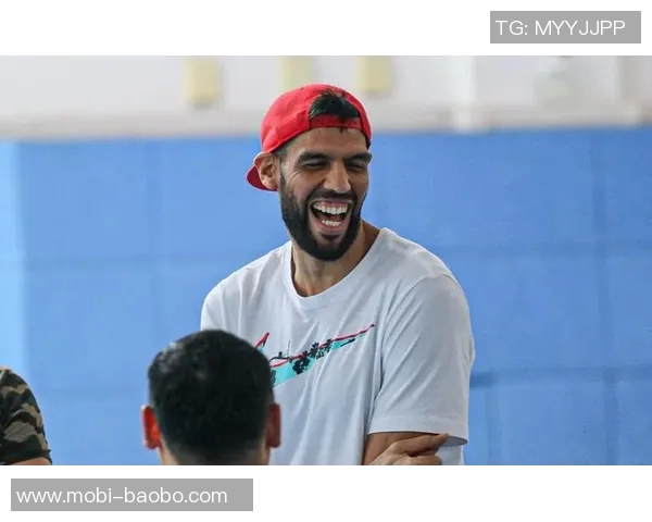 芬奇分析对手无球跑动致我队被动外线防守表现不佳需改进 芬奇分析对手无球跑动致我队被动外线防守表现不佳需改进